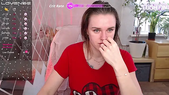 Snapshot of Bella__Swoon chatting on December 2025 04:21:01 AM Bella Swoon online show from December 2025 04:21:01 AM