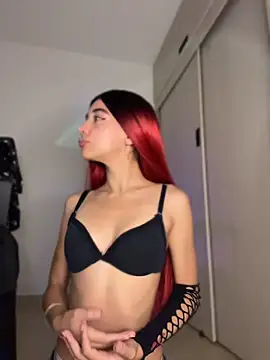 uniquerossie online show from June 2026 06:42:02 AM