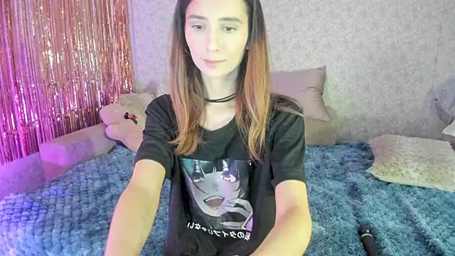 Snapshot of crystalnut chatting on January 2025 12:04:02 PM crystalnut online show from January 2025 12:04:02 PM