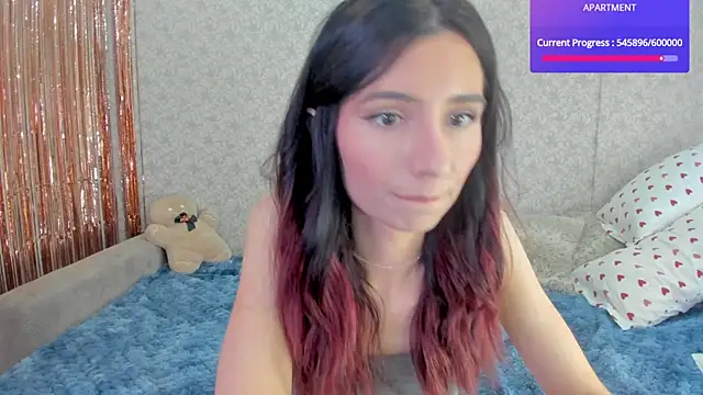 Snapshot of crystalnut chatting on March 2025 11:19:01 AM crystalnut online show from March 2025 11:19:01 AM