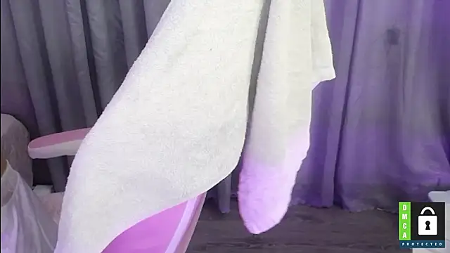 San   San online show from January 2025 12:14:01 PM