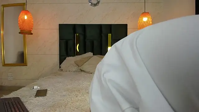 Levy Steve online show from November 2025 03:39:02 AM