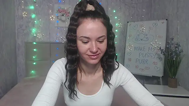 KaraCriegs online show from October 2025 05:11:01 PM