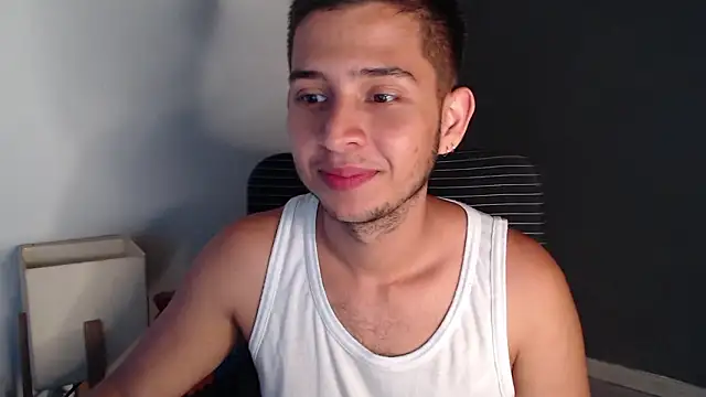Snapshot of harold_18_ chatting on March 2026 05:40:01 PM harold 18 online show from March 2026 05:40:01 PM