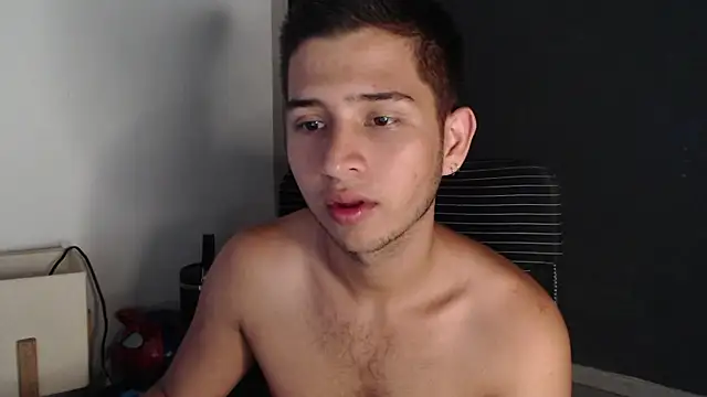 Snapshot of harold_18_ chatting on April 2026 06:16:01 PM harold 18 online show from April 2026 06:16:01 PM