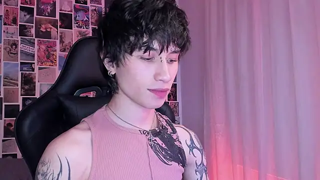 liamelf online show from January 2025 05:26:02 AM