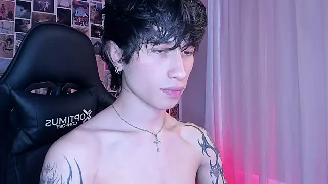 liamelf online show from January 2025 12:32:02 PM