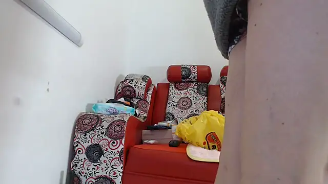 Snapshot of Chanel_87xxx chatting on March 2025 12:48:02 AM Chanel 87xxx online show from March 2025 12:48:02 AM