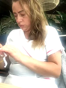 Snapshot of Chanel_87xxx chatting on October 2025 03:31:01 PM Chanel 87xxx online show from October 2025 03:31:01 PM