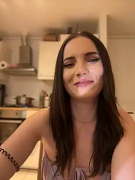 AvaGianna online show from December 2024 07:22:01 PM