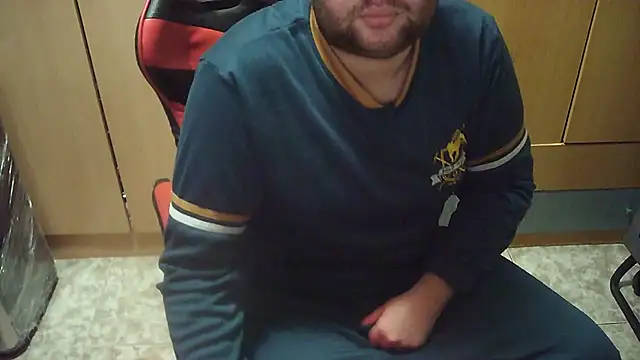 Javier bear online show from November 2025 02:27:02 PM