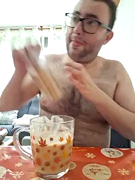 Javier bear online show from May 2026 08:10:02 AM