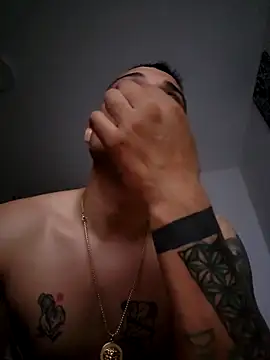 Zoltanioan26 online show from March 2026 06:20:01 PM