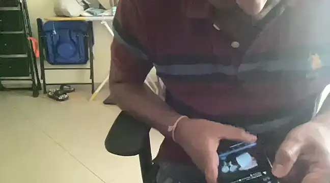 Snapshot of dhruv-sluppy chatting on March 2025 11:42:02 AM dhruv-sluppy online show from March 2025 11:42:02 AM