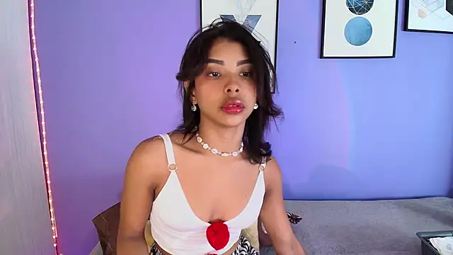 cinnamon kyla online show from February 2025 12:37:02 PM