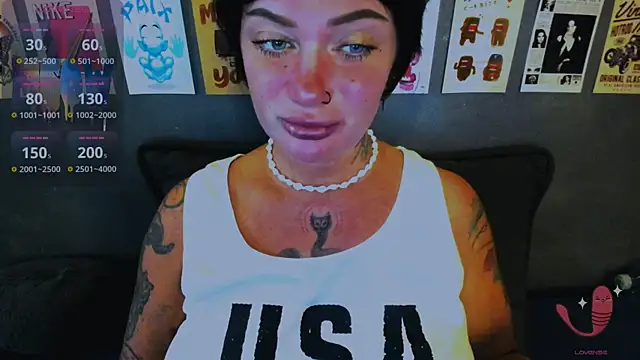 EllieOz online show from May 2026 04:26:02 PM