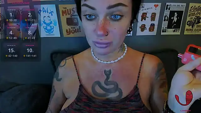 EllieOz online show from July 2026 02:32:01 PM