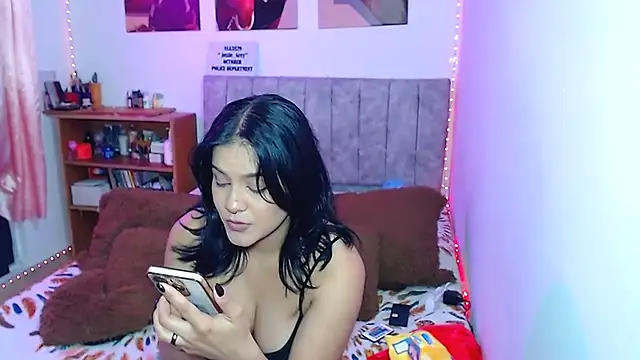 JossieGrey online show from January 2025 01:37:02 AM