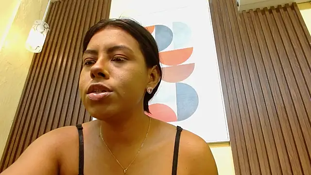 VeronicaRobles online show from October 2025 07:59:01 PM