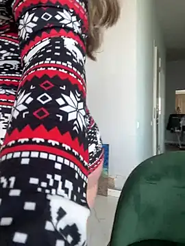 curvyflawless online show from February 2025 12:42:01 PM