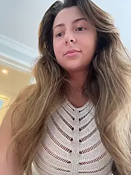 curvyflawless online show from July 2026 07:47:01 AM