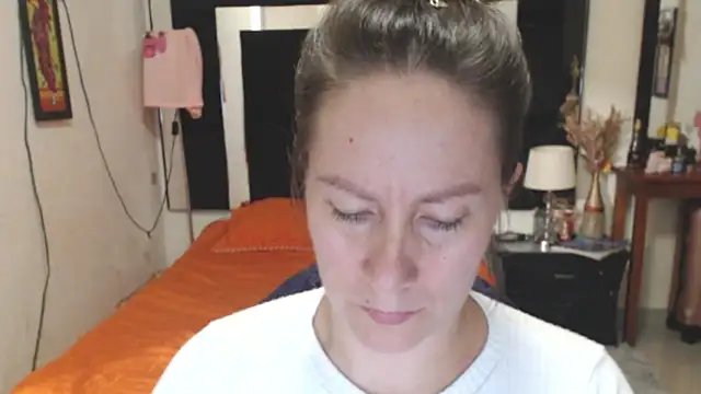 Snapshot of CATRINA-83 chatting on October 2025 11:50:01 PM CATRINA-83 online show from October 2025 11:50:01 PM