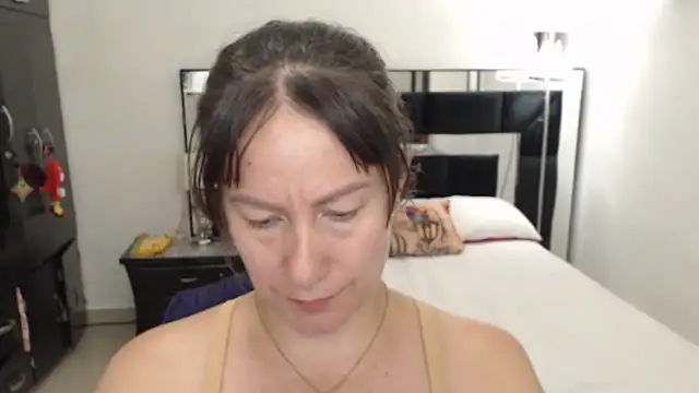 Snapshot of CATRINA-83 chatting on January 2026 10:57:02 PM CATRINA-83 online show from January 2026 10:57:02 PM