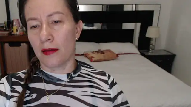 Snapshot of CATRINA-83 chatting on January 2026 11:09:01 PM CATRINA-83 online show from January 2026 11:09:01 PM