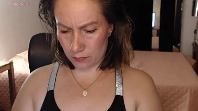 CATRINA-83 online show from May 2026 12:30:02 AM