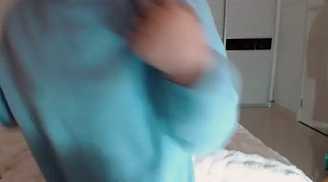 -Lucky Girl online show from March 2025 12:43:01 AM