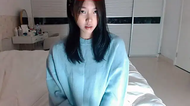 -Lucky Girl online show from October 2025 05:10:01 AM