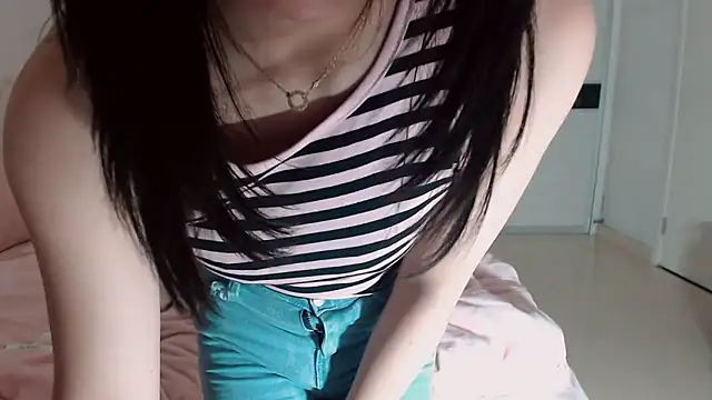 -Lucky Girl online show from October 2025 02:34:01 PM