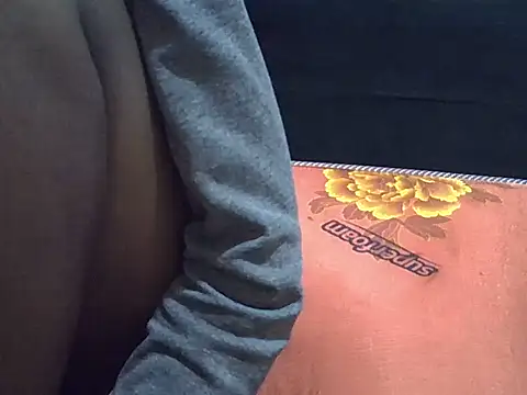 sweet veee online show from November 2025 08:22:01 PM