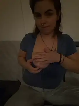 Snapshot of Jassiundich2 chatting on March 2026 11:34:01 PM Jassiundich2 online show from March 2026 11:34:01 PM