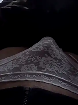 Snapshot of Monzizi9x chatting on January 2026 02:59:01 AM Monzizi9x online show from January 2026 02:59:01 AM