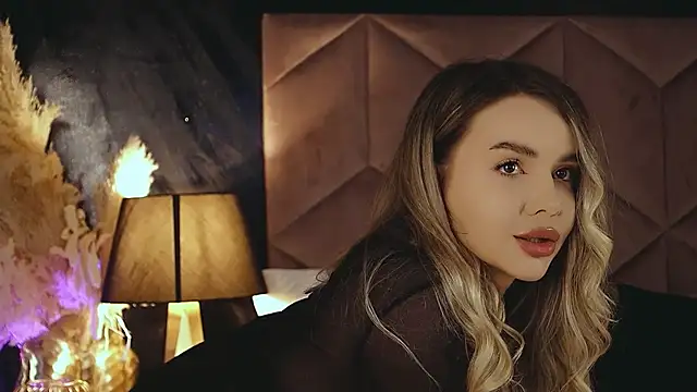 KatyaBelle online show from October 2025 07:11:01 PM