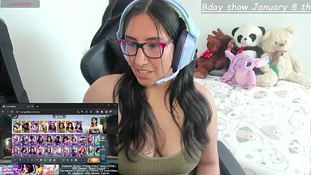 Snapshot of nerdgirl_314 chatting on January 2025 05:39:02 PM nerdgirl 314 online show from January 2025 05:39:02 PM