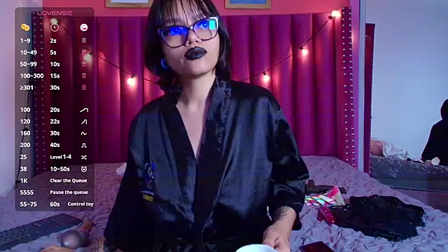 shybutdirtygirrll online show from January 2025 10:42:01 PM