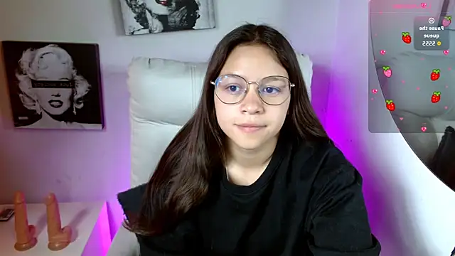 SamanthaRoldaan online show from September 2025 01:58:01 PM