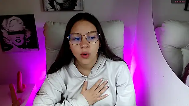 SamanthaRoldaan online show from February 2026 01:40:01 PM