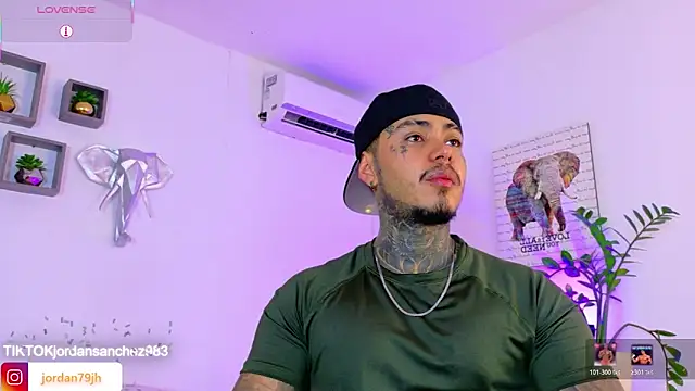 JordanSmiith  online show from May 2026 09:22:02 PM