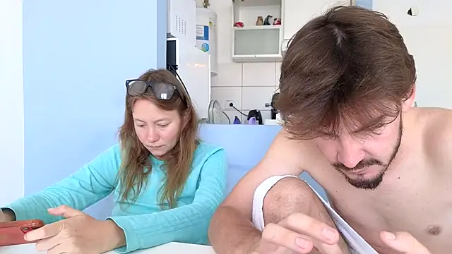 Jony Marta online show from February 2025 05:07:01 PM