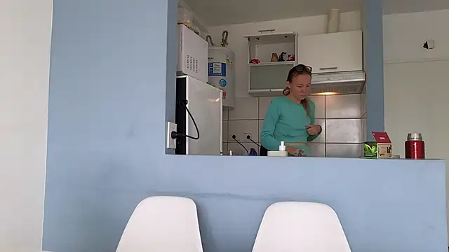 Jony Marta online show from February 2025 03:05:02 PM