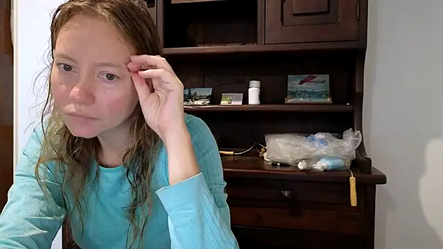 Jony Marta online show from February 2025 03:42:02 PM