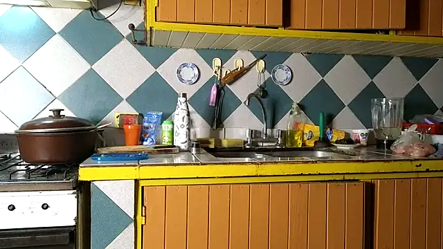 Jony Marta online show from October 2025 04:54:01 AM