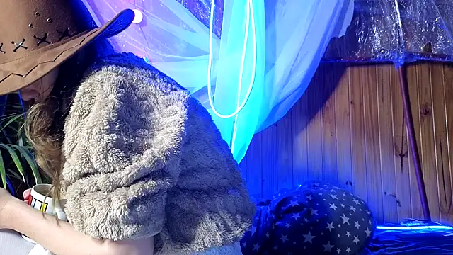 Jony Marta online show from October 2025 05:49:02 AM