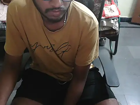 Snapshot of dineshcallboyhyderabad chatting on November 2025 05:56:01 PM dineshcallboyhyderabad online show from November 2025 05:56:01 PM