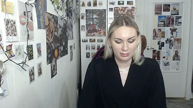 Snapshot of CapriScorpion chatting on January 2025 01:39:01 PM CapriScorpion online show from January 2025 01:39:01 PM