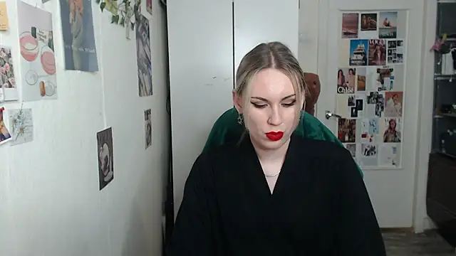 Snapshot of CapriScorpion chatting on February 2025 12:37:01 PM CapriScorpion online show from February 2025 12:37:01 PM