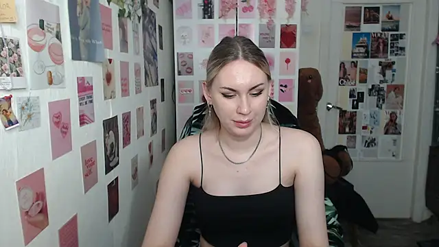 Snapshot of CapriScorpion chatting on March 2025 11:20:01 AM CapriScorpion online show from March 2025 11:20:01 AM